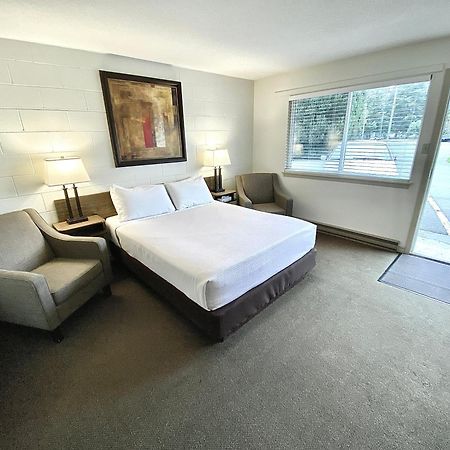 Arbutus Grove Motel Parksville Luaran gambar