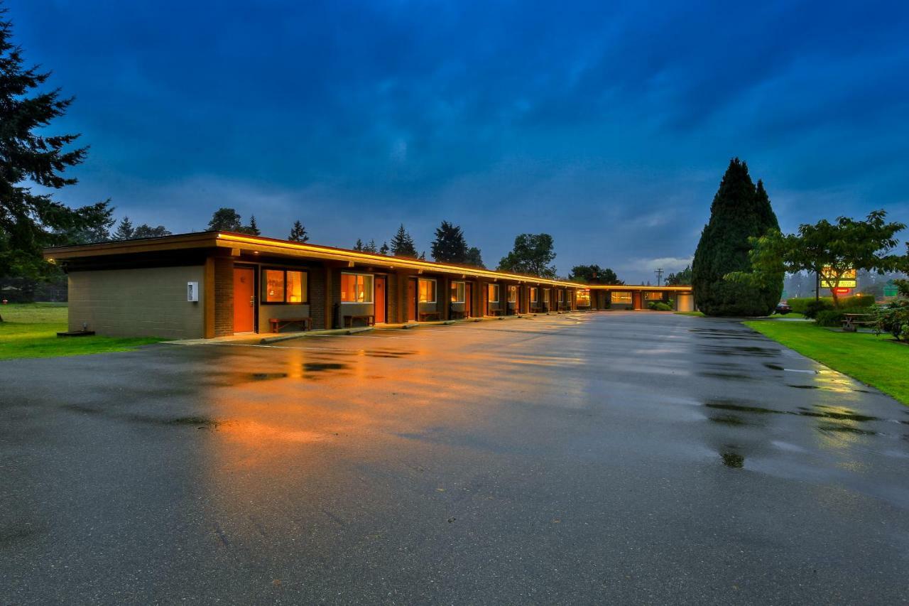 Arbutus Grove Motel Parksville Luaran gambar